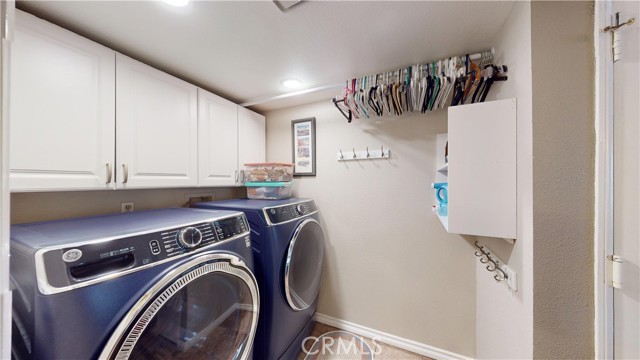 Detail Gallery Image 13 of 49 For 837 Gutmann Ln, Placentia,  CA 92870 - 3 Beds | 2/1 Baths