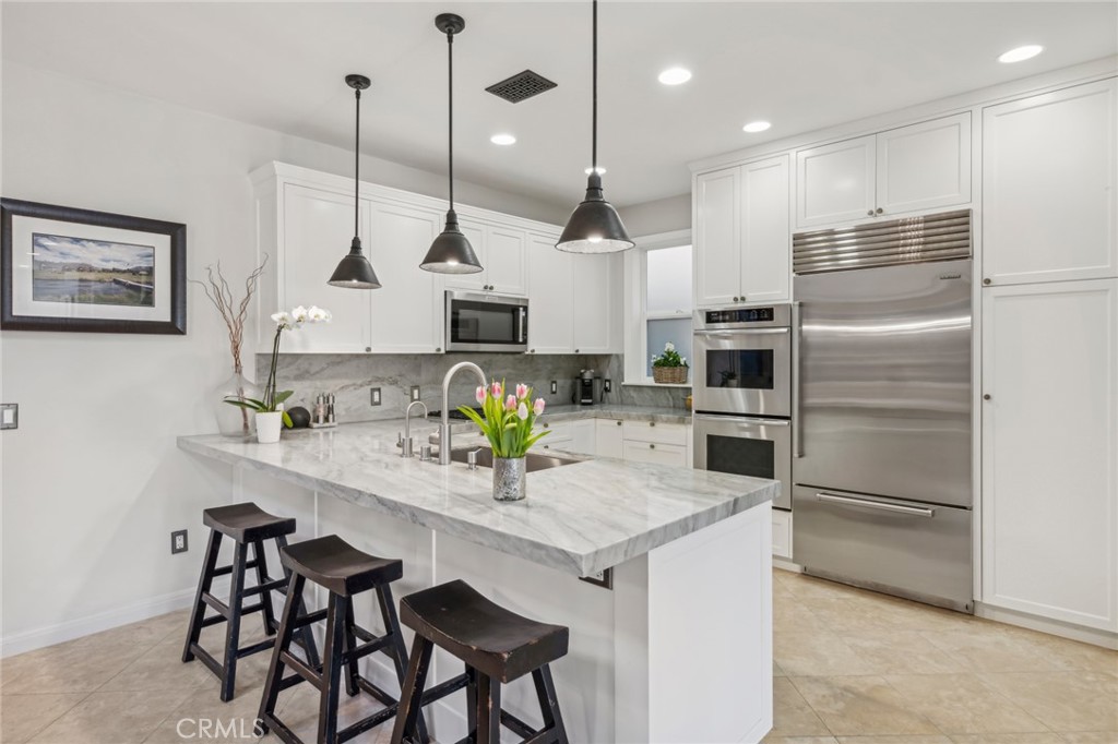 MLS #OC25275591 image #6