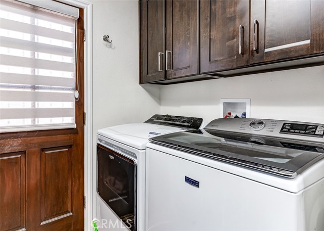 Detail Gallery Image 11 of 11 For 18026 Belshire Ave, Artesia,  CA 90701 - 4 Beds | 3 Baths