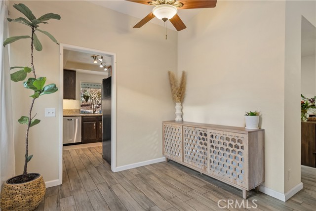 Detail Gallery Image 10 of 35 For 7477 Penwood Ln, Jurupa Valley,  CA 92509 - 3 Beds | 2 Baths