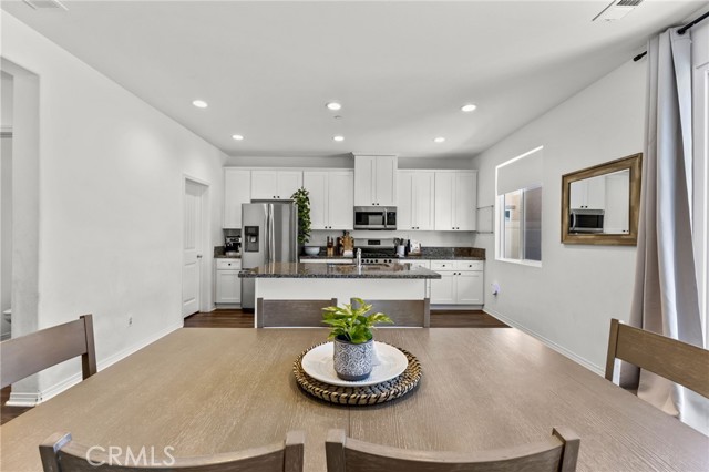 Detail Gallery Image 22 of 67 For 36802 Cascina Ln, Beaumont,  CA 92223 - 3 Beds | 2/1 Baths