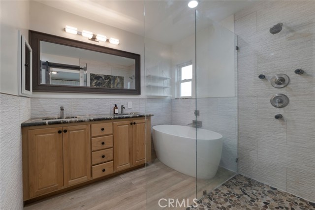 22431 Miranda Street photo 37