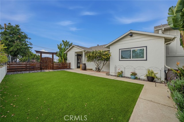 Detail Gallery Image 5 of 48 For 1864 Winterwarm, Fallbrook,  CA 92028 - 3 Beds | 2/1 Baths