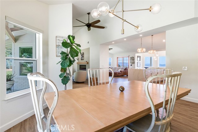 13288 Oak Crest Drive, Yucaipa CA: https://media.crmls.org/medias/18eb3daf-9b2f-4e63-9690-27799674dcf5.jpg