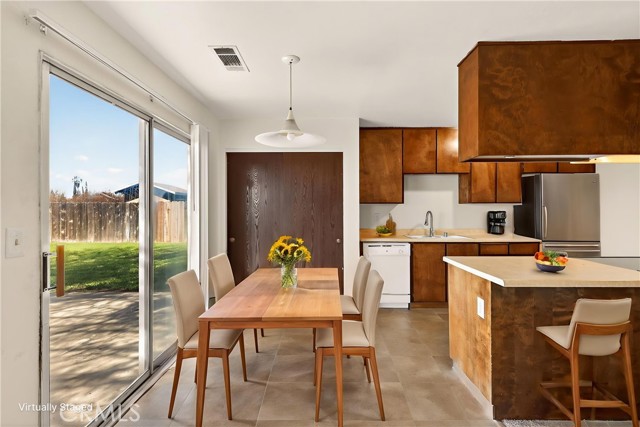 Detail Gallery Image 12 of 40 For 2915 Balsam, Merced,  CA 95348 - 3 Beds | 2 Baths