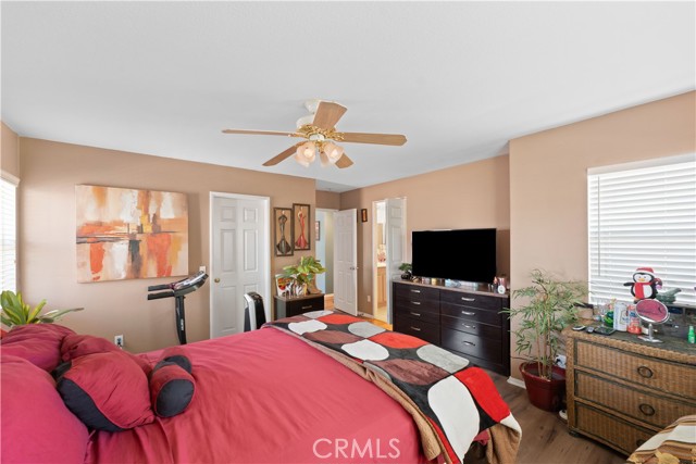 37032 Sabal Avenue, Palmdale CA: https://media.crmls.org/medias/18ec9c75-9fe9-4cac-b86e-f32f0fba95ad.jpg