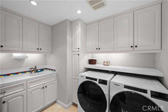 Detail Gallery Image 67 of 75 For 221 Rivo Alto Canal, Long Beach,  CA 90803 - 4 Beds | 5 Baths