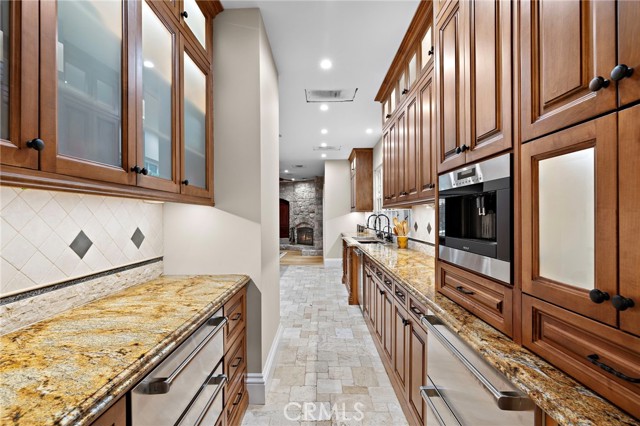 Image 10 of 56 For 30882 Via Colinas