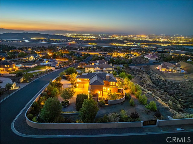 36406 Geiger Avenue, Palmdale CA: https://media.crmls.org/medias/18ed6863-2c3b-4f4c-9df7-3e3d871d3b27.jpg