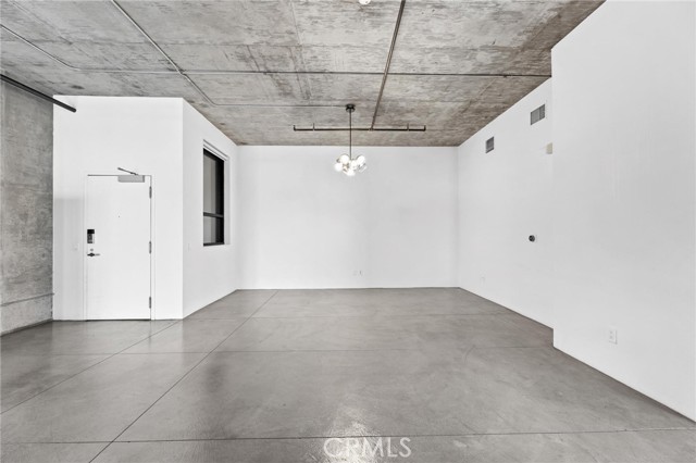 Detail Gallery Image 7 of 41 For 835 Locust Ave #322,  Long Beach,  CA 90813 - 1 Beds | 1 Baths