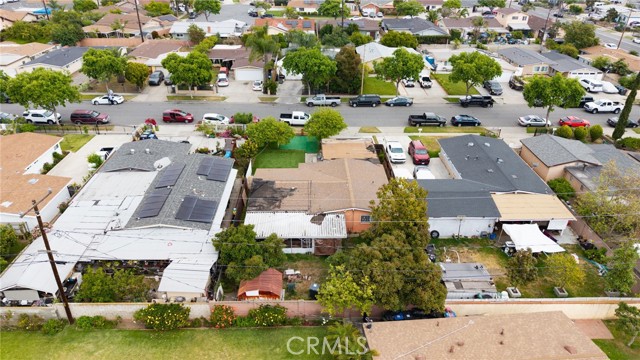 Detail Gallery Image 40 of 41 For 526 Nottingham Ave, Santa Ana,  CA 92703 - 4 Beds | 2 Baths