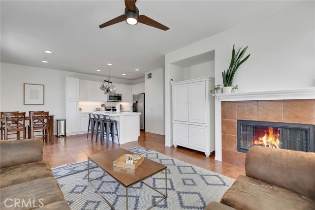 Detail Gallery Image 14 of 35 For 9269 Maywood, Riverside,  CA 92503 - 3 Beds | 2/1 Baths