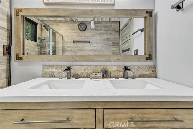 Detail Gallery Image 17 of 55 For 4256 Rosario Rd, Woodland Hills,  CA 91364 - 4 Beds | 2 Baths
