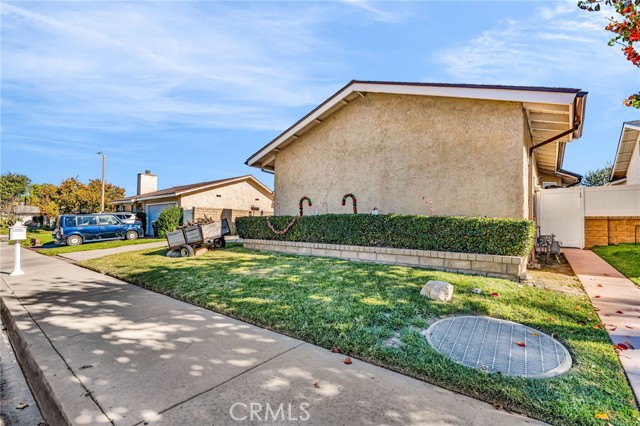 25790 Parada, Valencia CA: https://media.crmls.org/medias/18efc6c7-bef7-4bff-894e-338ac45486ea.jpg