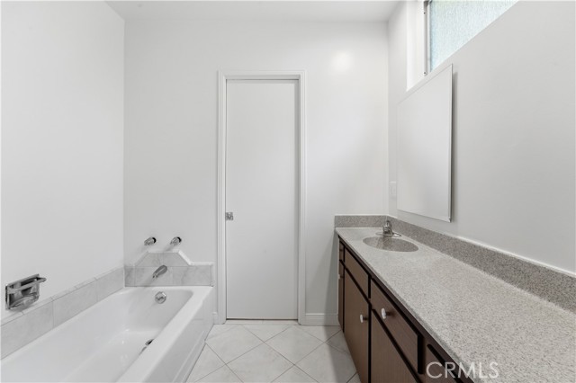 Detail Gallery Image 27 of 43 For 8828 Collett, North Hills,  CA 91343 - 3 Beds | 2 Baths