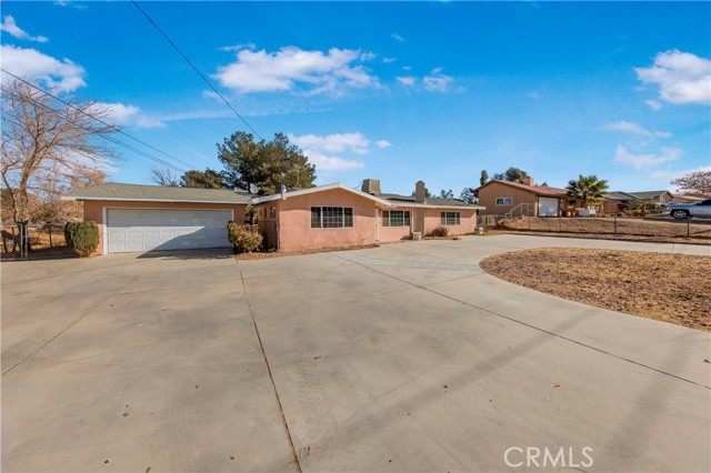 Detail Gallery Image 1 of 46 For 12509 9th Ave, Victorville,  CA 92395 - 4 Beds | 2 Baths