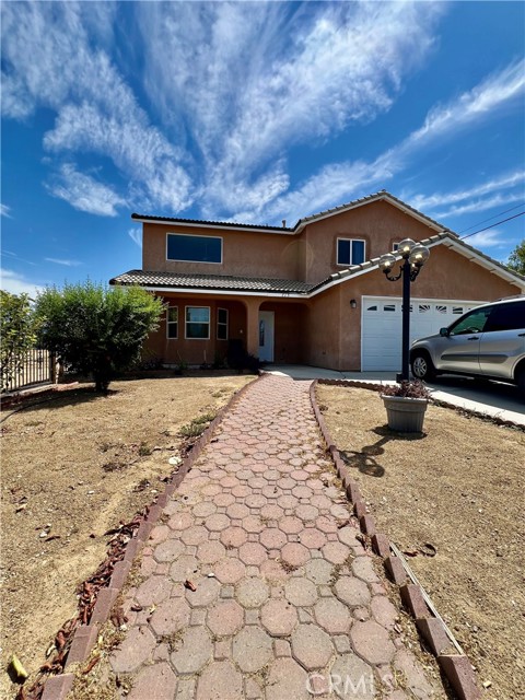 Detail Gallery Image 1 of 1 For 715 Wood St, Taft,  CA 93268 - 4 Beds | 2/1 Baths