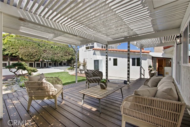 Detail Gallery Image 30 of 45 For 17805 Winterberry St, Fountain Valley,  CA 92708 - 6 Beds | 5/1 Baths