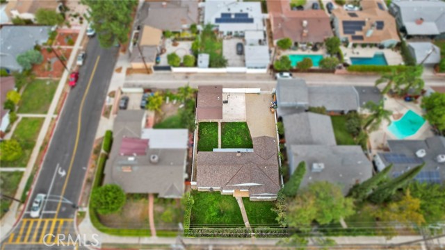Detail Gallery Image 2 of 28 For 10450 Balboa, Granada Hills,  CA 91344 - 3 Beds | 2 Baths