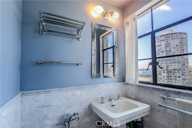 Detail Gallery Image 10 of 33 For 800 E Ocean Bld #1010,  Long Beach,  CA 90802 - 1 Beds | 1 Baths