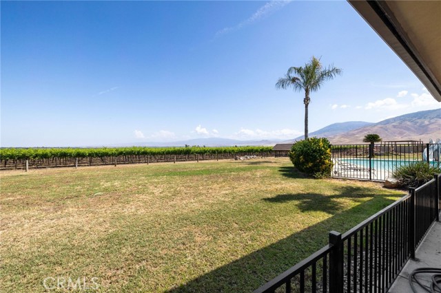 38792 Comanche Point Road, Arvin CA: https://media.crmls.org/medias/18f5a225-1143-46cb-8643-b8ddabb638ae.jpg
