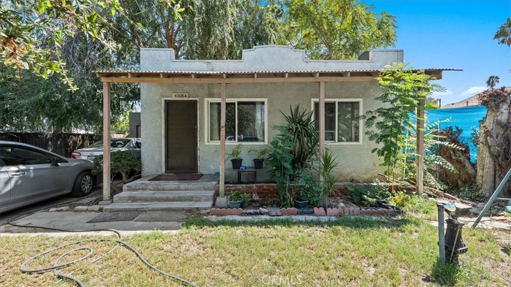 Duplex at 4008 Twining Street