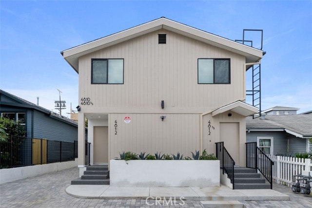 Front Image Thumbnail for CRBB25224291