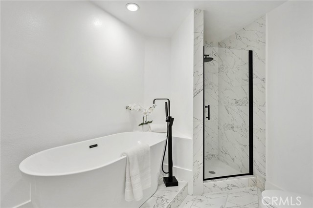 Detail Gallery Image 16 of 17 For 12000 Goshen Ave #106,  Los Angeles,  CA 90049 - 4 Beds | 3/1 Baths