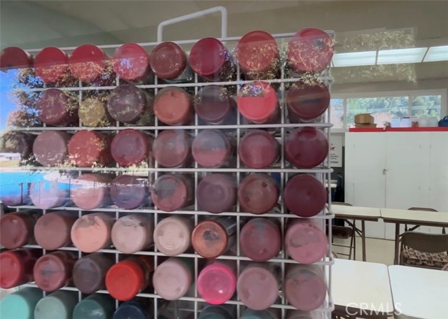 Detail Gallery Image 47 of 66 For 26832 Avenue of the Oaks #D,  Newhall,  CA 91321 - 2 Beds | 2 Baths