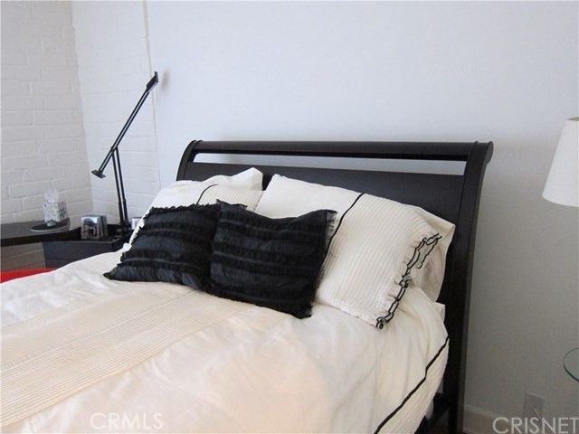 Detail Gallery Image 4 of 11 For 1440 Veteran #208,  Los Angeles,  CA 90024 - 1 Beds | 1 Baths