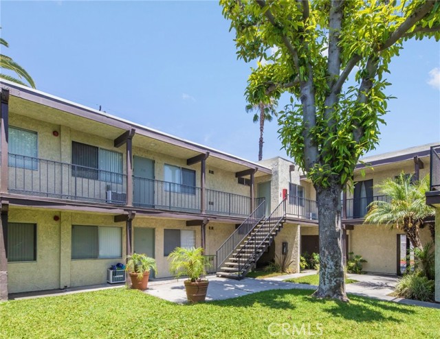 Detail Gallery Image 12 of 39 For 3108 Vineland, Baldwin Park,  CA 91706 - – Beds | – Baths