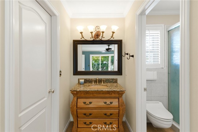 Detail Gallery Image 16 of 35 For 1562 E Citrus, Redlands,  CA 92374 - 3 Beds | 2/1 Baths