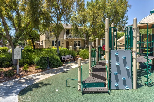 Detail Gallery Image 28 of 37 For 204 Windy, Tustin,  CA 92782 - 3 Beds | 2/1 Baths