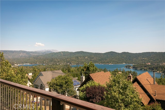 Detail Gallery Image 18 of 40 For 27692 Caribou Dr, Lake Arrowhead,  CA 92352 - 4 Beds | 2/1 Baths