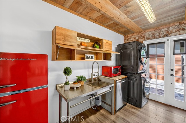 Detail Gallery Image 14 of 64 For 261 N Oak, Pasadena,  CA 91107 - 4 Beds | 3 Baths