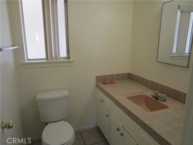 Detail Gallery Image 20 of 28 For 931 E Mesa Dr, Rialto,  CA 92376 - 3 Beds | 2 Baths