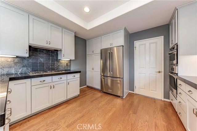 9622 Caithness Drive, Huntington Beach CA: https://media.crmls.org/medias/18fc3777-656b-4afe-a505-28fc002d3073.jpg