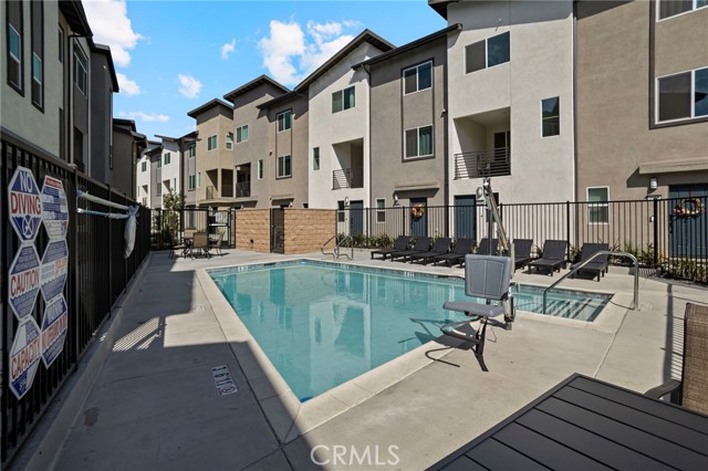 1114 Santo Antonio Drive, Colton CA: https://media.crmls.org/medias/18fde5a5-3c47-4c85-bb3c-7c684ff04aab.jpg