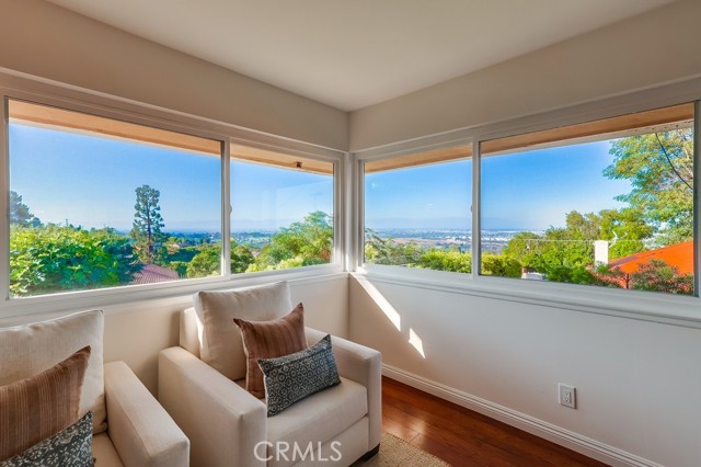 6609 Via Canada, Rancho Palos Verdes CA: https://media.crmls.org/medias/18fe37dc-060c-4d56-830a-edfcfd316d52.jpg