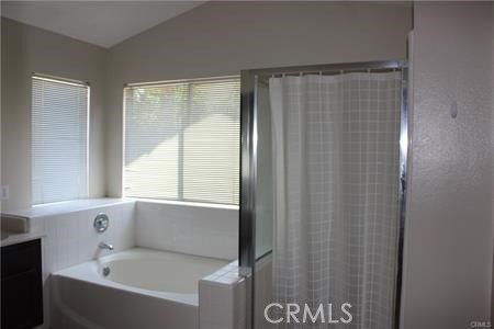 2313 Calle Bienvenida, Chino Hills CA: https://media.crmls.org/medias/18fef2bc-58c7-4498-932f-24daa28bbadc.jpg