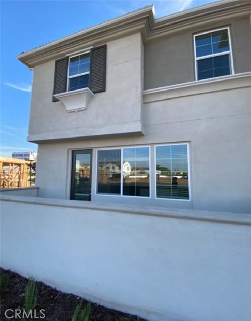 Detail Gallery Image 1 of 1 For 7077 Vernazza Pl, Corona,  CA 92880 - 3 Beds | 2/1 Baths