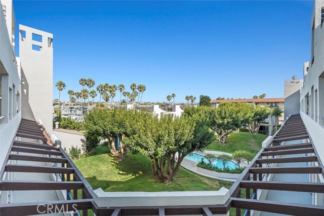 Detail Gallery Image 34 of 41 For 510 the Village #307,  Redondo Beach,  CA 90277 - 2 Beds | 2 Baths