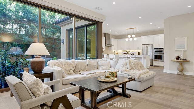 Detail Gallery Image 9 of 46 For 163 Linda Vt, Irvine,  CA 92618 - 4 Beds | 3 Baths