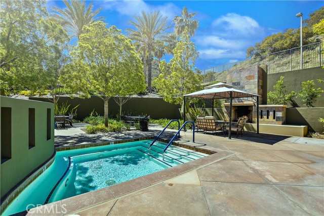 Detail Gallery Image 58 of 71 For 24098 Boulder Oaks Dr, Corona,  CA 92883 - 2 Beds | 2 Baths