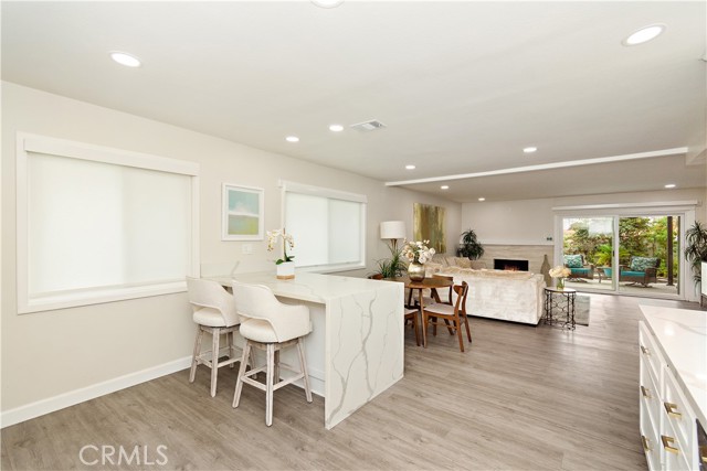 Detail Gallery Image 12 of 31 For 285 Harvard Ln, Seal Beach,  CA 90740 - 4 Beds | 2 Baths