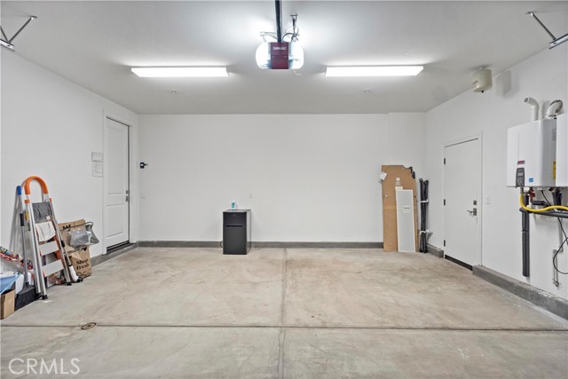 79 Rossmore, Irvine CA: https://media.crmls.org/medias/19021ac7-c679-4c2e-8cb7-600355c95c09.jpg