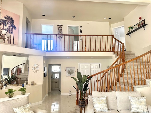 Detail Gallery Image 4 of 23 For 21250 Tennyson Rd, Moreno Valley,  CA 92557 - 5 Beds | 3 Baths