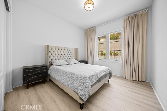 53 Eider Run, Irvine CA: https://media.crmls.org/medias/1903e1b0-a18e-49c1-b290-a77000a29039.jpg