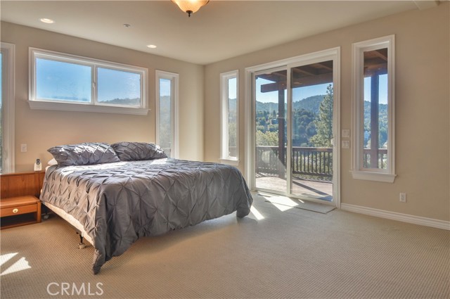 Detail Gallery Image 16 of 37 For 237 E Zermat Dr, Crestline,  CA 92325 - 4 Beds | 3/1 Baths