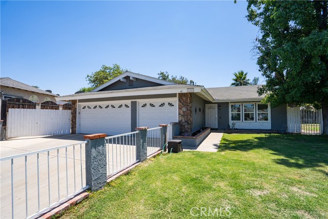 9150 Coral Tree Ln, Riverside, CA 92503